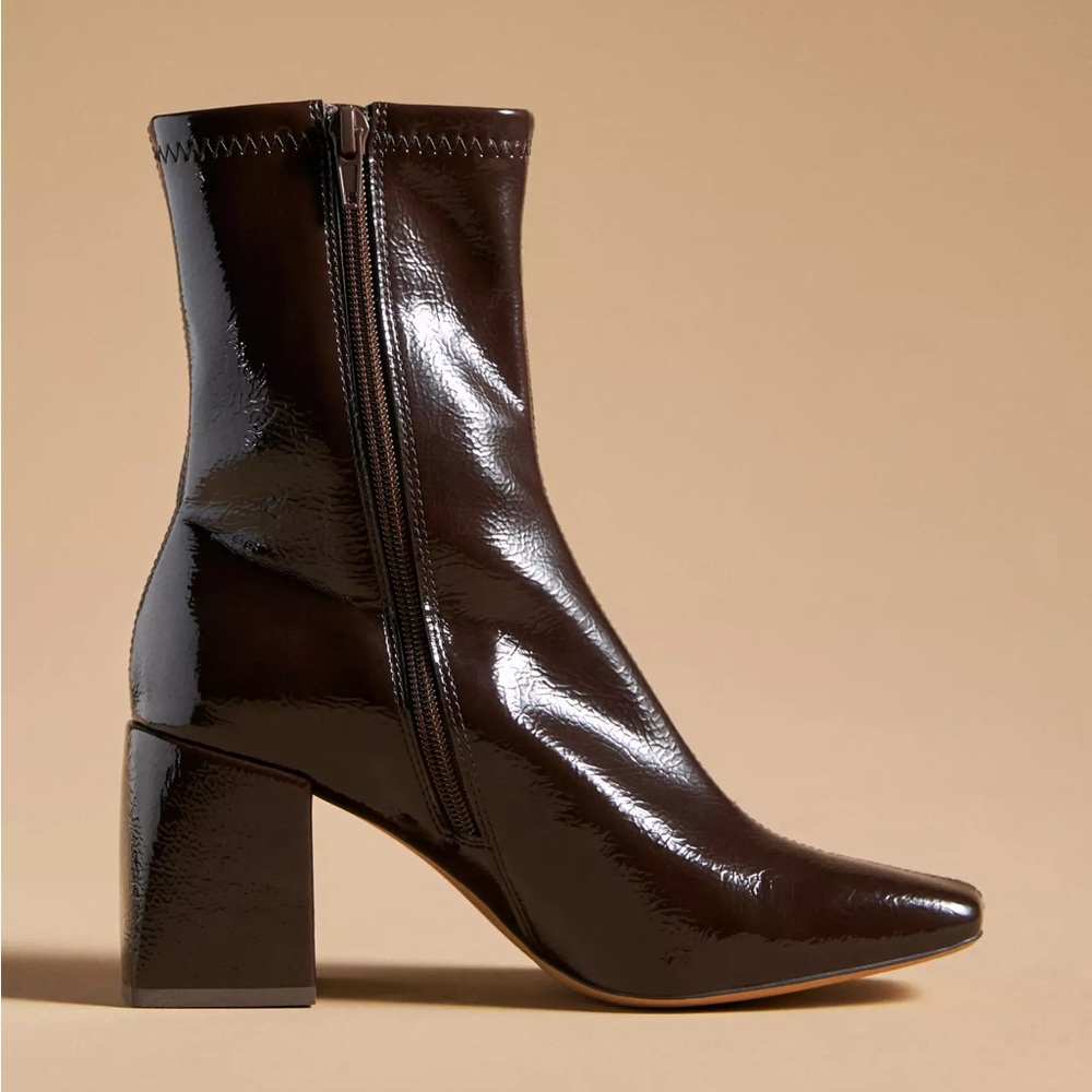 Silent D Carina Heeled Ankle Boot in Chocolate Crinkle Patent 38 New in Box